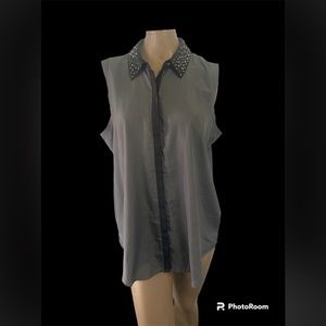 ROCK & REPUBLIC sleeveless collar top